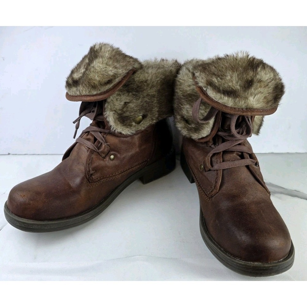 Target Womens Brown Faux Fur Lined Lace Up Ankle Boots Size 9 Cold Weather Flat